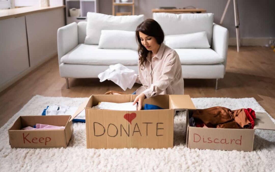 How to Declutter Your Home Before Moving – 12 Tips From A Professional