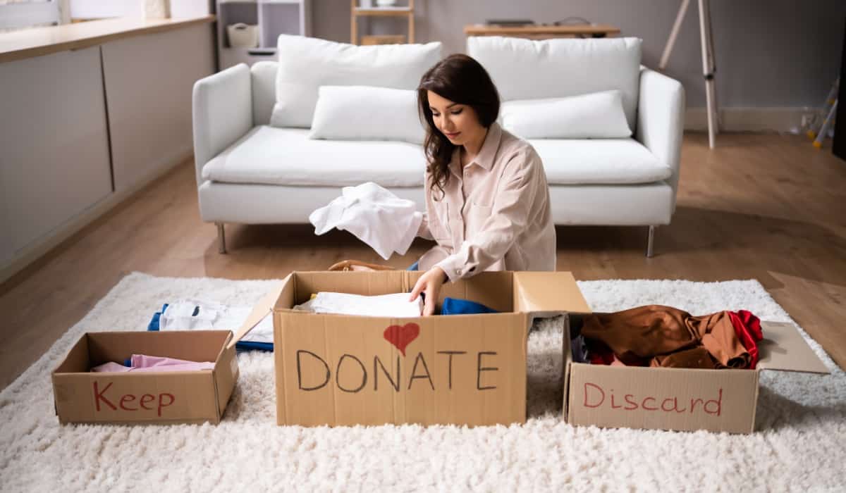 decluttering your home before moving house