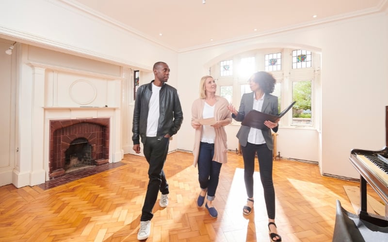benefits of using estate agents