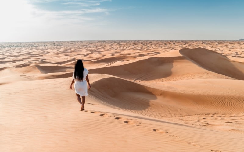 woman in hot desert Dubai UAE